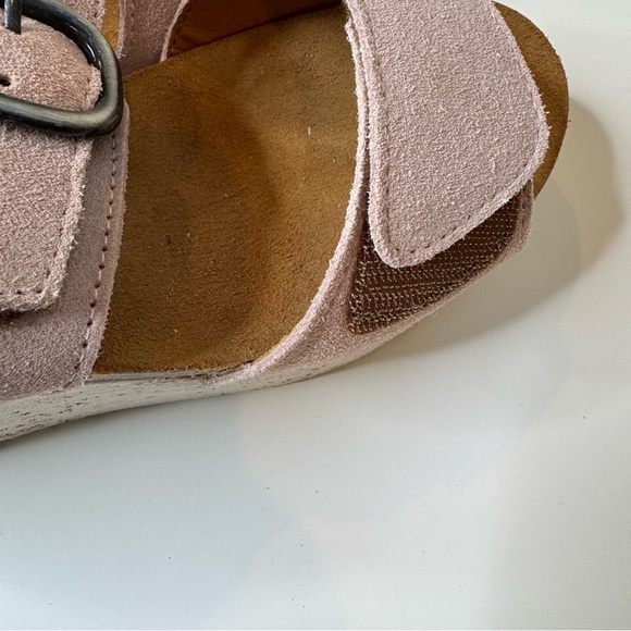OTBT - PEASANT in GREIGE Wedge Sandals size 8